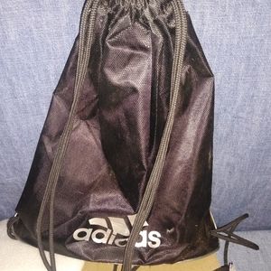 Adidas drawstring bag